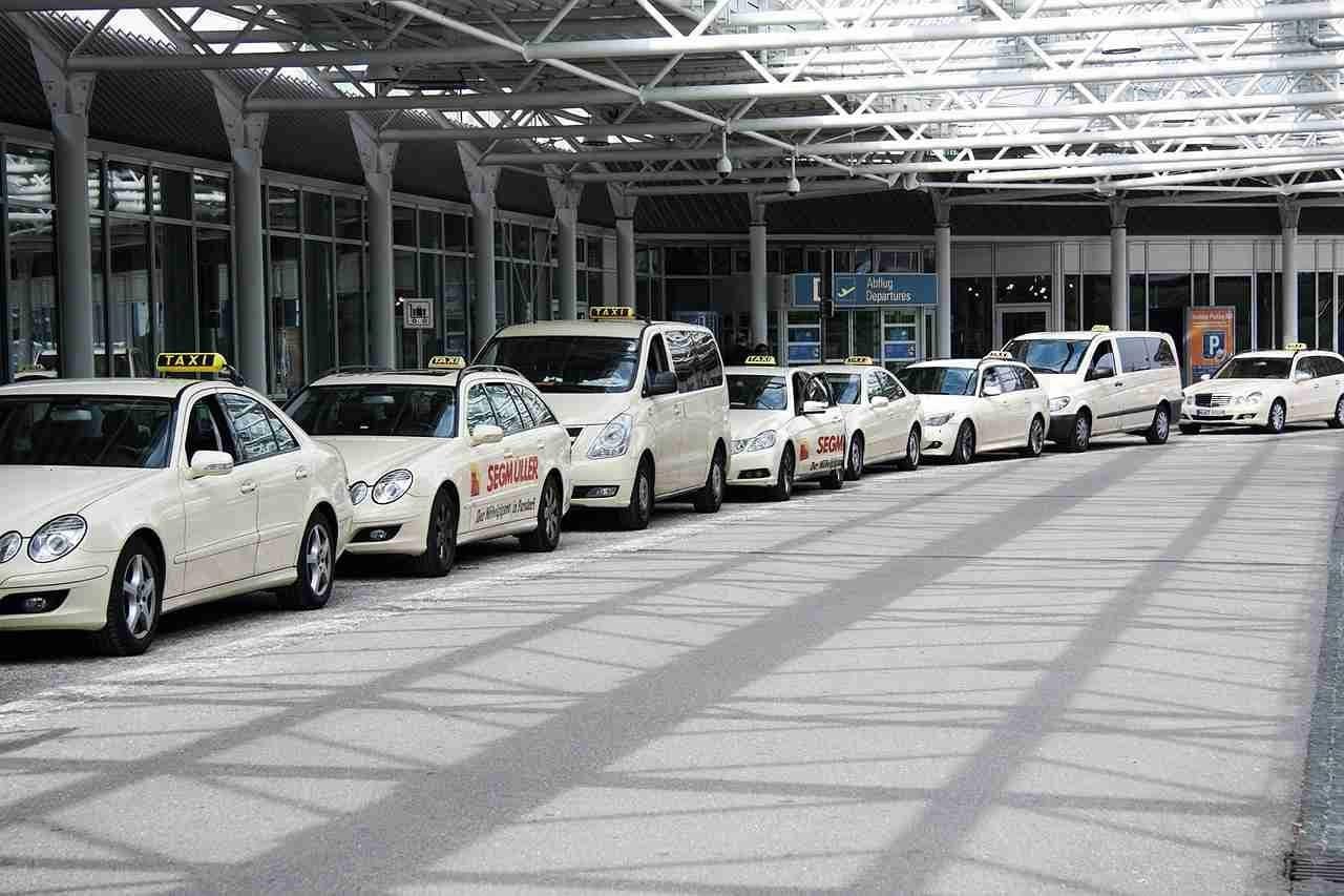 Chertsey Car Ownership Airport Taxi for Multiple Vehicle Families