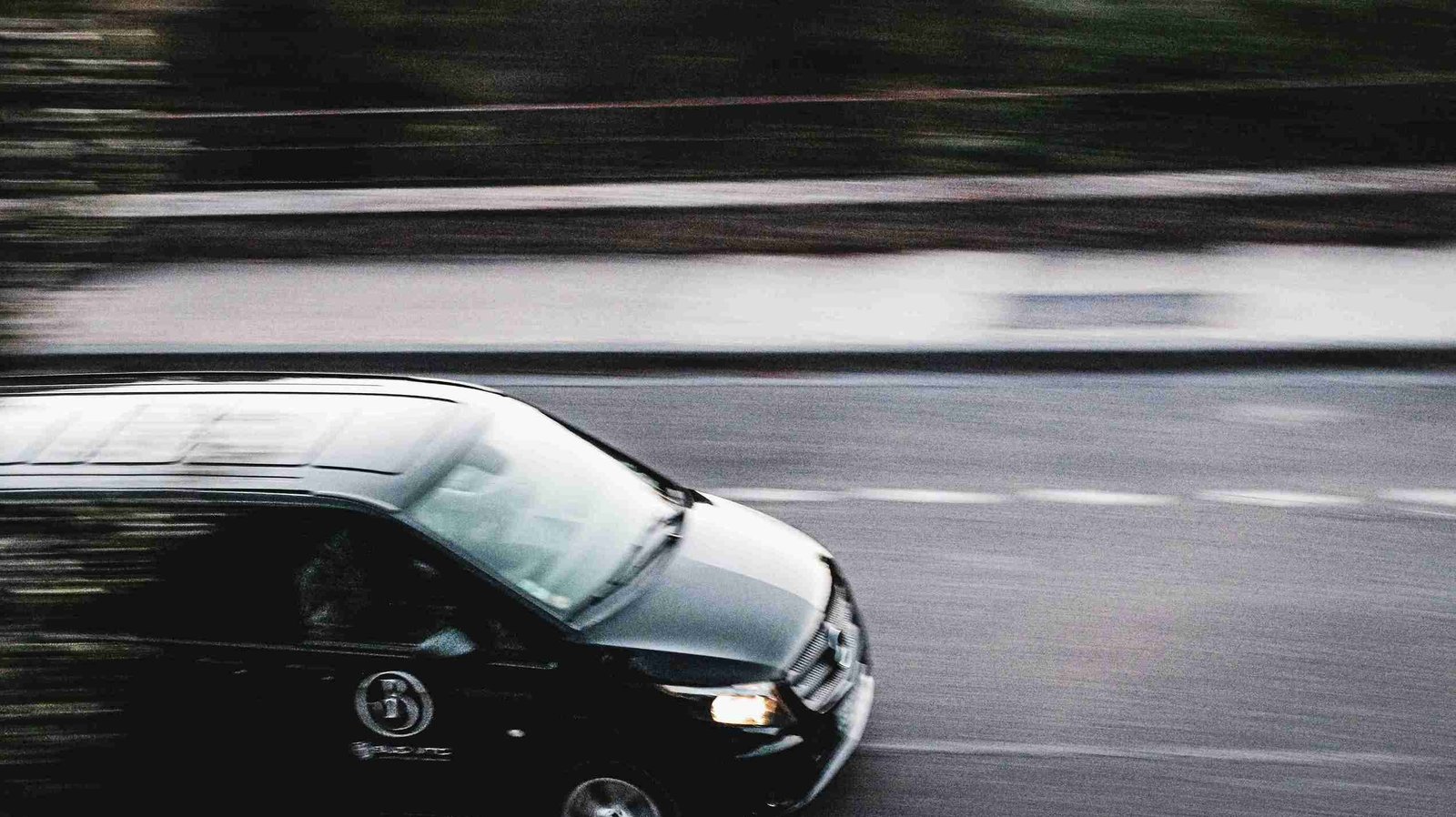 24-Hour Airport Taxi Availability in Chertsey for Early Departures and Late-Night Arrivals
